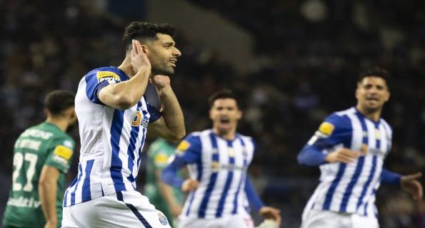 Porto's stiker Taremi